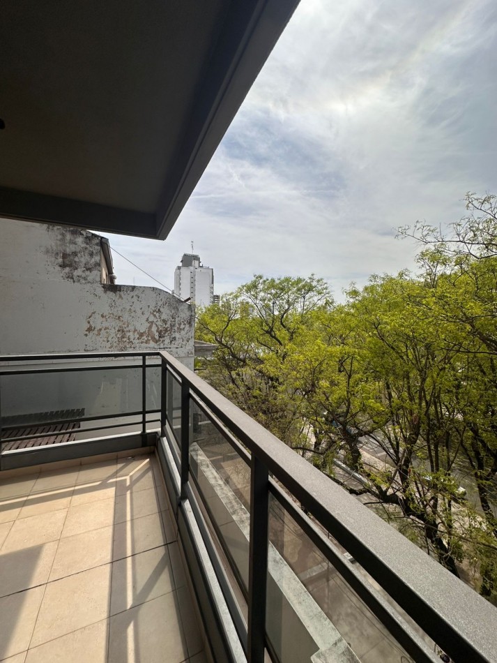 Departamento Centrico sobre calle 25 de Mayo 2300