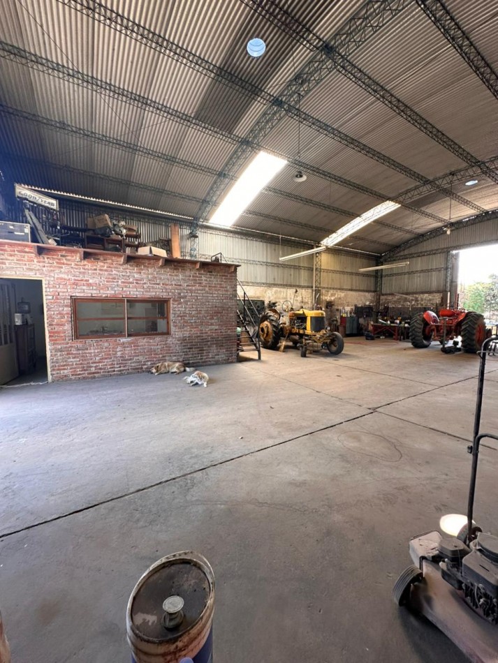 GALPON CON GRAN LOTE SOBRE RUTA 2