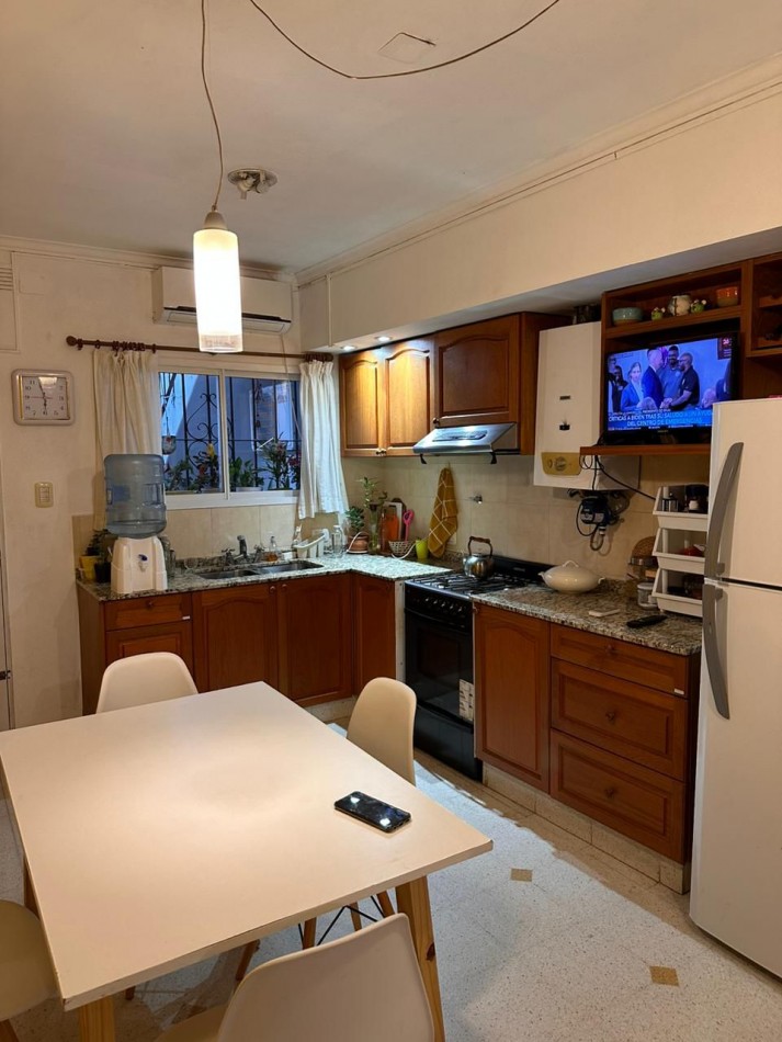 Planta alta en Barrio Constituyentes de 3 dormitorios