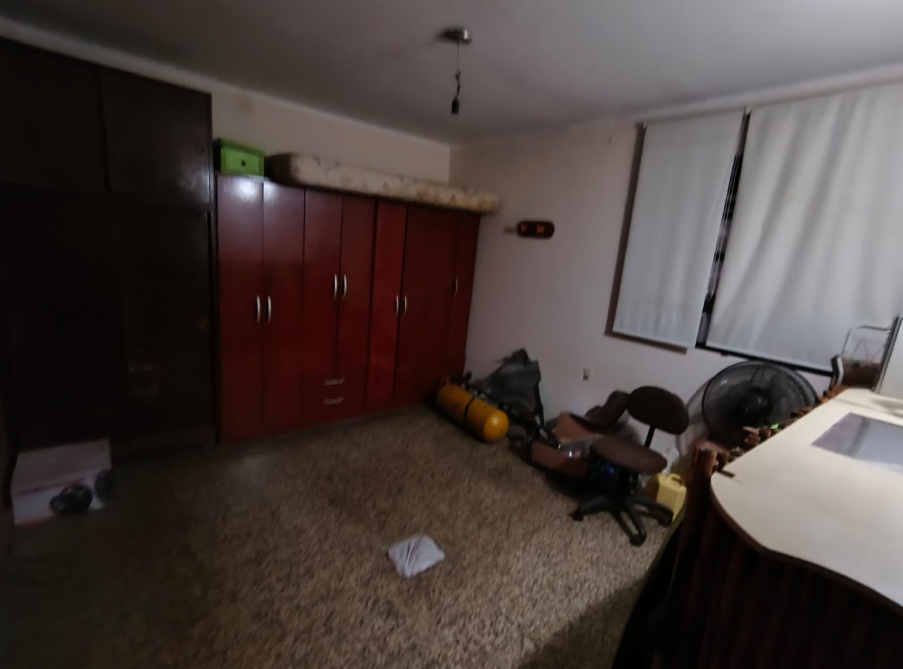 VENTA DE CASA AL FRENTE EN ZONA SUR