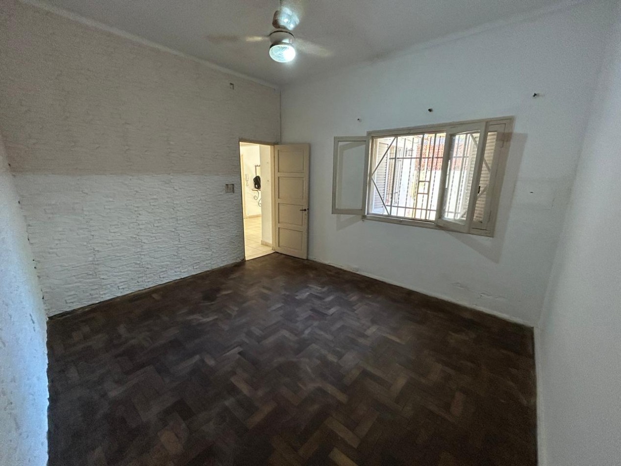 DEPARTAMENTE INTERNO 3 DORMITORIOS EN ZONA SUR