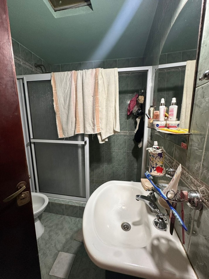 CASA CON LOCAL EN ZONA NORTE