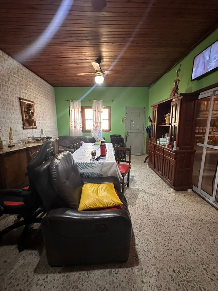 CASA CON LOCAL EN ZONA NORTE