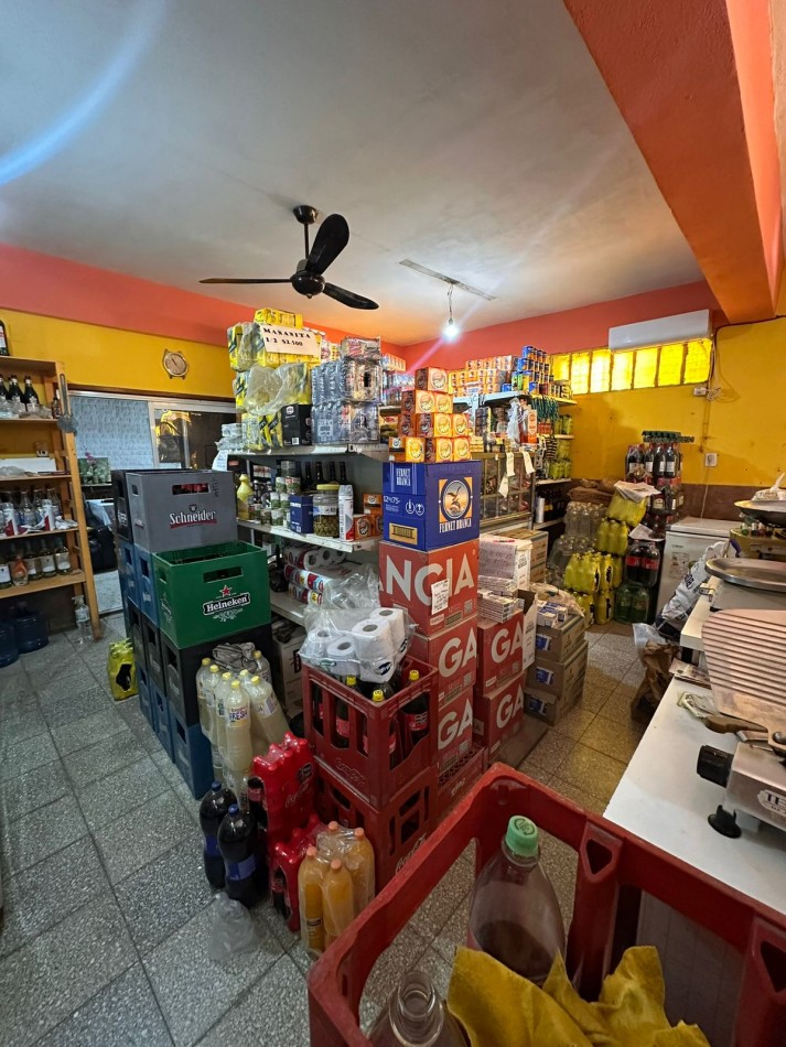 CASA CON LOCAL EN ZONA NORTE