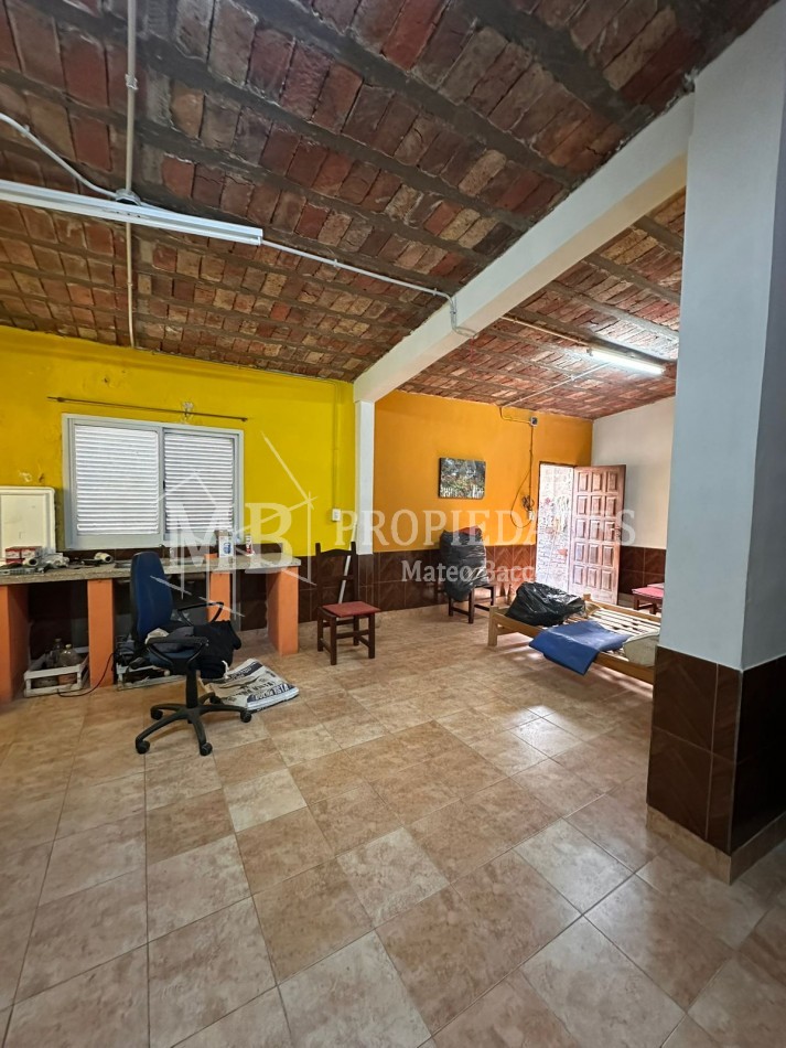 CASA CON LOCAL EN ZONA NORTE