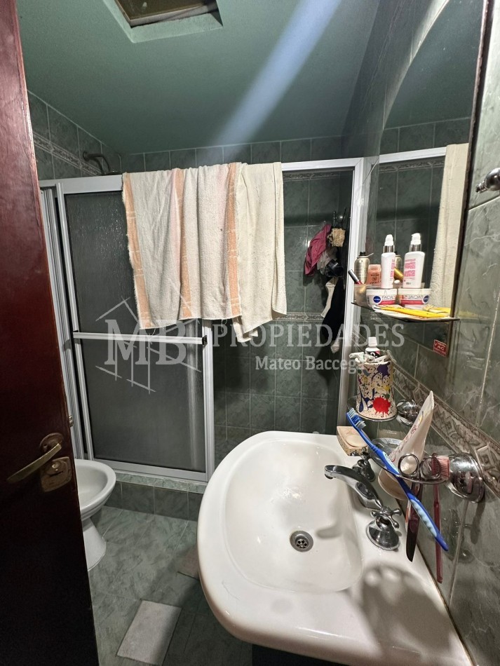 CASA CON LOCAL EN ZONA NORTE