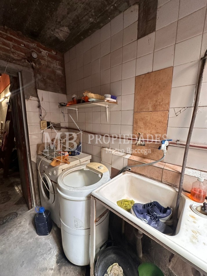 CASA CON LOCAL EN ZONA NORTE