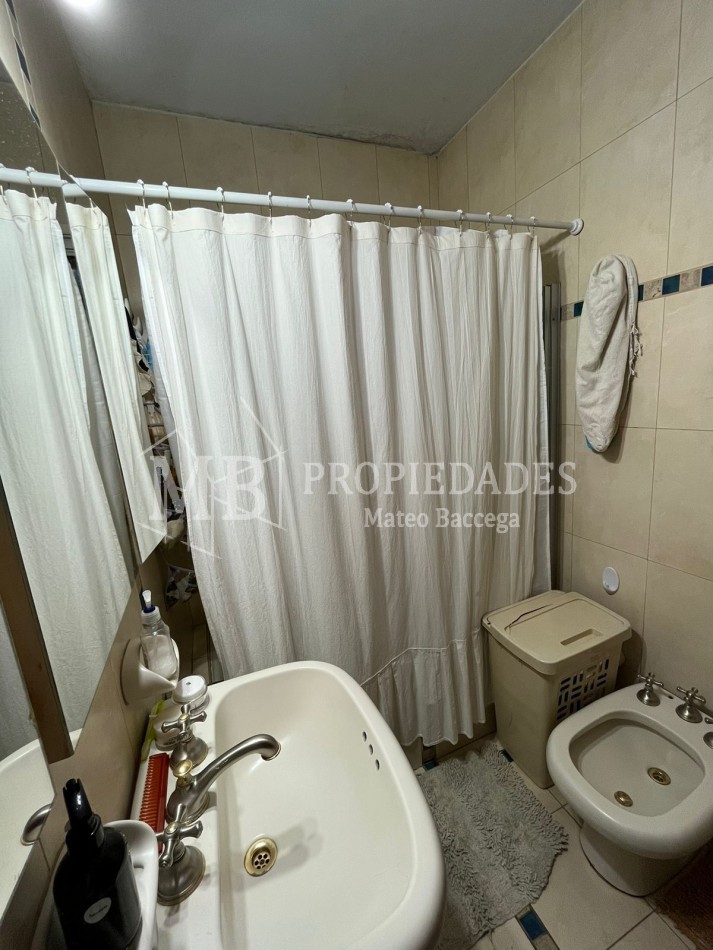 Planta alta en Barrio Constituyentes de 3 dormitorios