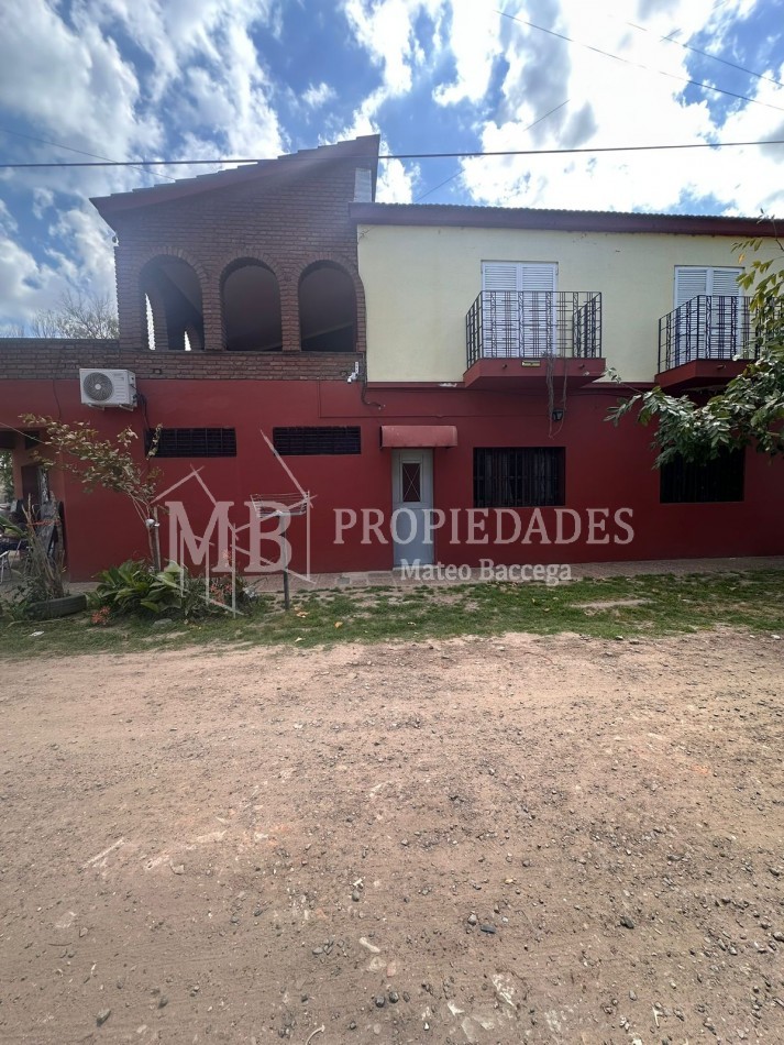 CASA CON LOCAL EN ZONA NORTE