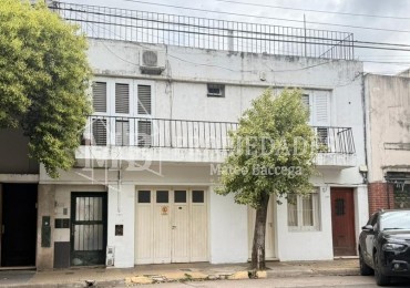 Planta alta en Barrio Constituyentes de 3 dormitorios